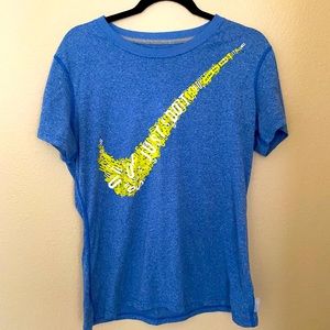 Nike tee